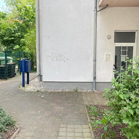 Studio Apartment In Stoetteritz With Balcony - Great Public Transport Links To The City Lipsko Exteriér fotografie