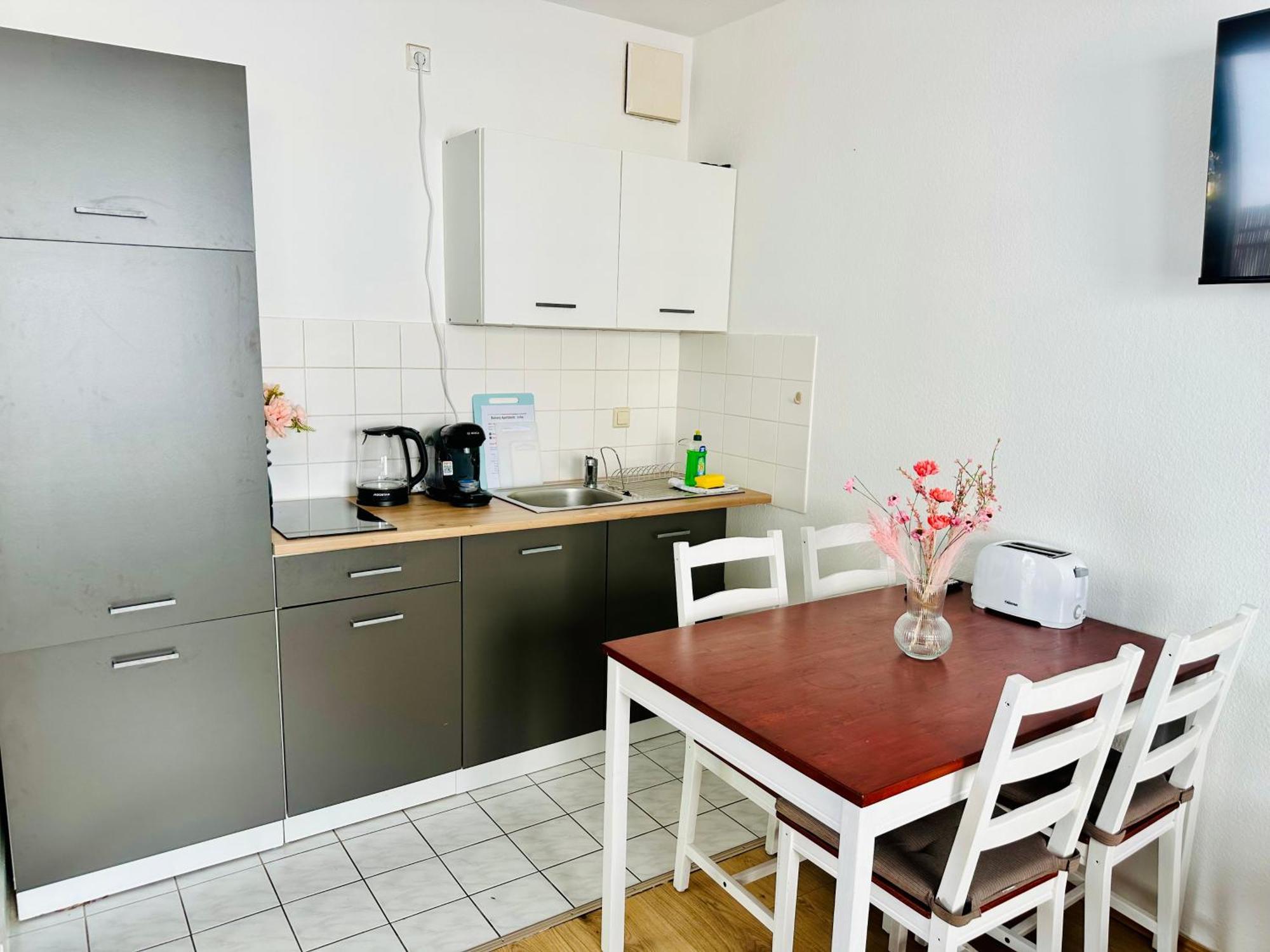 Studio Apartment In Stoetteritz With Balcony - Great Public Transport Links To The City Lipsko Exteriér fotografie